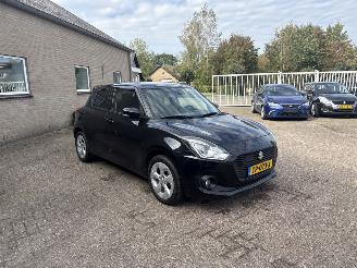 Unfallwagen Suzuki Swift 1.0 Stijl AUTOMAAT 2017/9