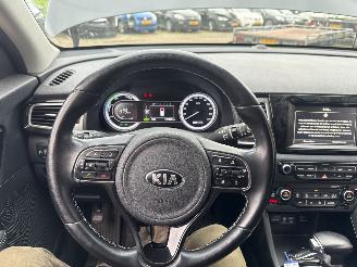 Kia Niro 1.6 GDi H. BusinessL AUT REST BPM €300,-!!! picture 37