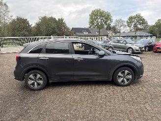 Kia Niro 1.6 GDi H. BusinessL AUT REST BPM €300,-!!! picture 19