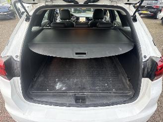 Opel Astra SPORTS TOURER 1.4 Turbo picture 35