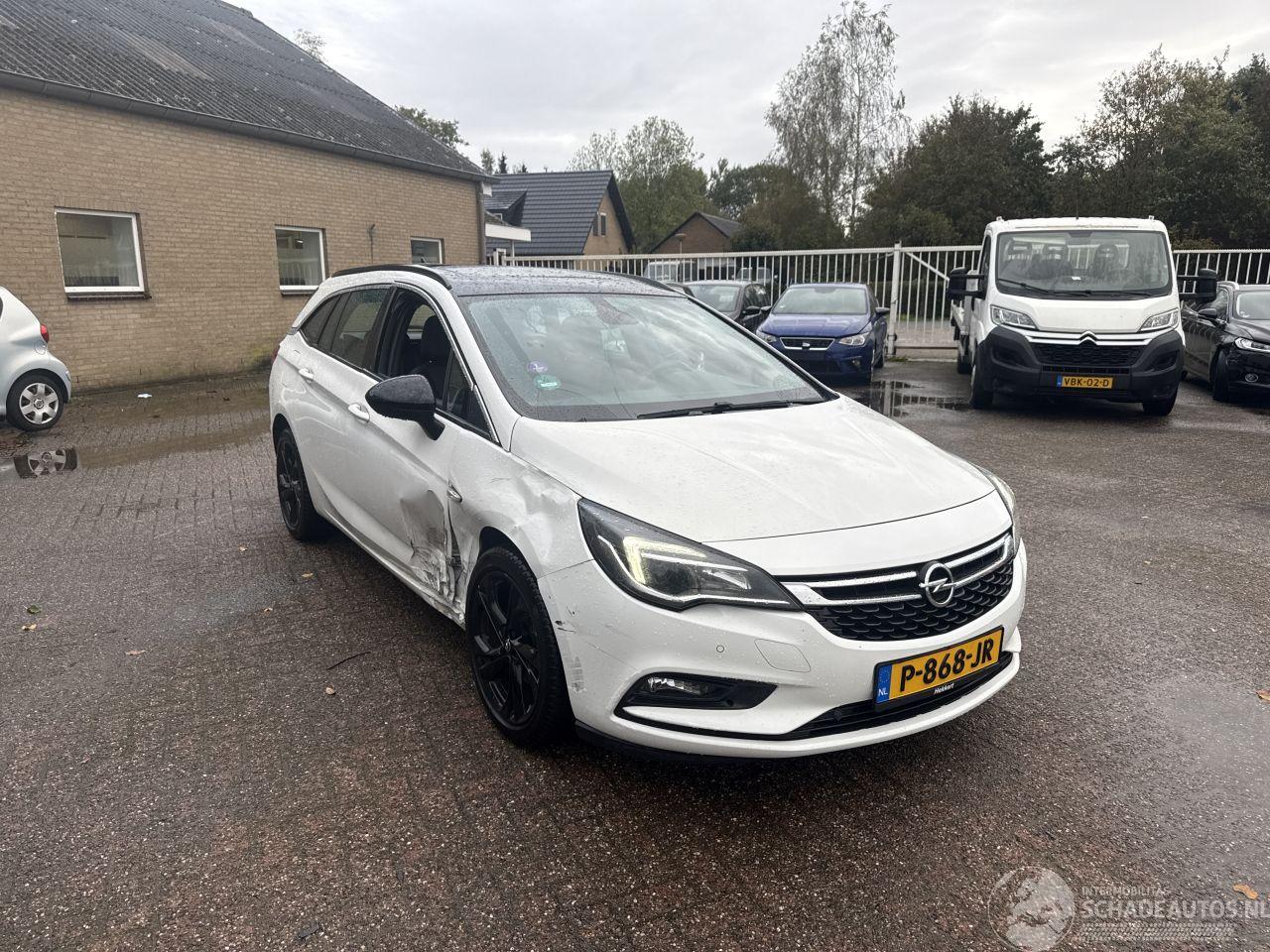 Opel Astra SPORTS TOURER 1.4 Turbo