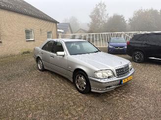 Schadeauto Mercedes C-klasse 240 Sport AUTOMAAT 1999/4