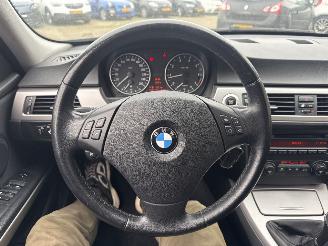 BMW 3-serie 318i Dynamic Exec. picture 22