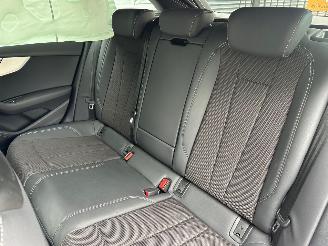 Audi A4 Avant 35 TFSI S edition Competition picture 14
