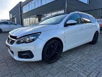 Peugeot 308 1.2 PureTech Automaat Blue Lease Premium picture 3