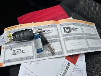 Citroën C3 1.2 PureTech S&S Shine picture 13