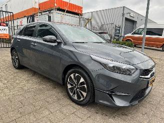 skadebil auto Kia Ceed 1.0 T-GDi Design Edition 2025/7