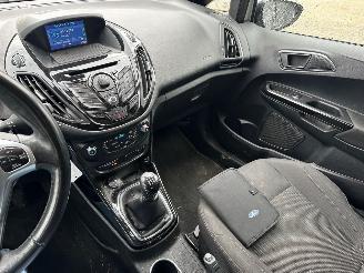 Ford B-Max 1.6 TDCI Titanium picture 10