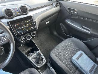 Suzuki Swift 1.2 Style Smart Hybrid picture 10