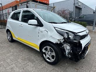 Vaurioauto  passenger cars Kia Picanto 1.0 DPi ComfortLine 5p 2021/7