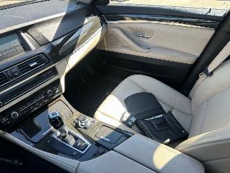 BMW 5-serie Touring 523i High Executive picture 13
