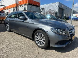 Coche accidentado Mercedes E-klasse Estate 200 d Business Solution 2019/1