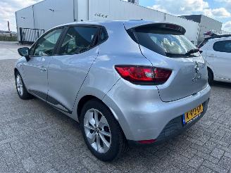 Renault Clio 1.2 Night & Day picture 4