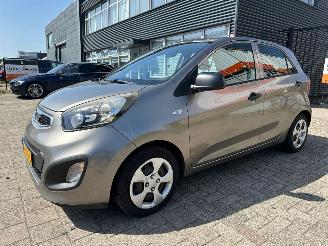 Kia Picanto 1.2 CVVT Comfort Pack picture 3