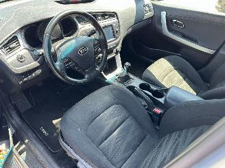 Kia Cee d SZ-530-L picture 7
