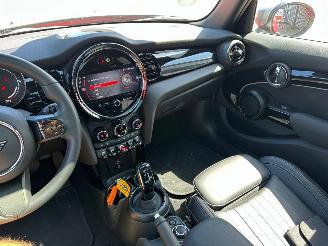 Mini Cooper 1.5 Cooper Camden Edition Automaat picture 11