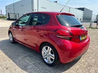 Peugeot 208 1.2 PureTech Active picture 4