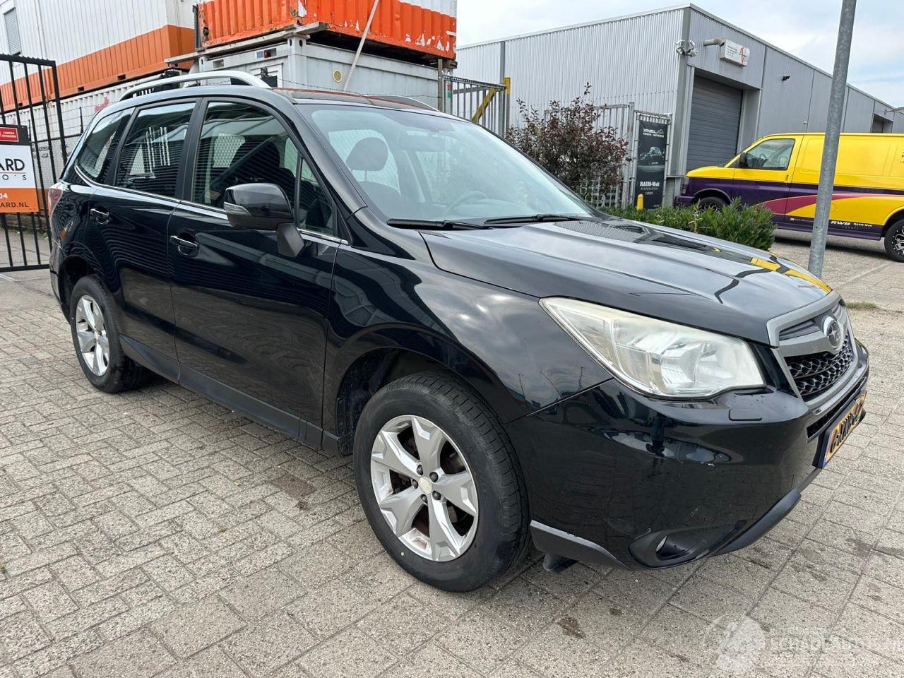 Subaru Forester 2.0 Luxury Automaat