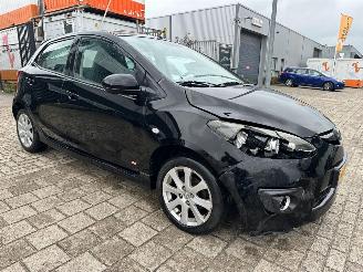 Schadeauto Mazda 2 1.3 GT-M Line 2011/1