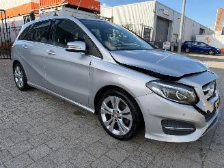 škoda osobní automobily Mercedes B-klasse B-klasse 180 Ambition 2016/5