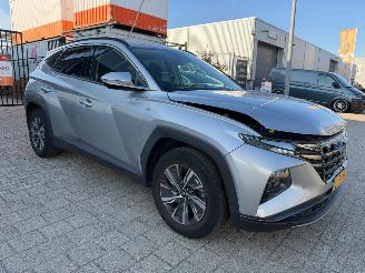 Schadeauto Hyundai Tucson 1.6 T-GDI MHEV Comfort 2021/6