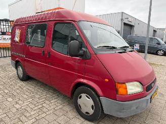 krockskadad bil bedrijf Ford Transit FT 80 S Automaat Rolstoel 1999/10