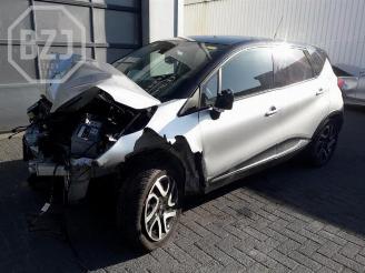 Uttjänta bilar auto Renault Captur Captur (2R), SUV, 2013 1.2 TCE 16V EDC 2015/0