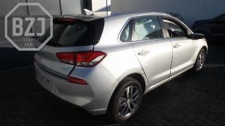 Hyundai I-30 i30 (PDEB5/PDEBB/PDEBD/PDEBE), Hatchback, 2016 1.4 T-GDI 16V picture 3