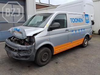 Uttjänta bilar auto Volkswagen Transporter Transporter T5, Van, 2003 / 2015 2.0 TDI DRF 2010/1