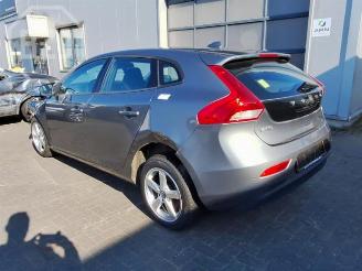Volvo V-40 V40 (MV), Hatchback 5-drs, 2012 / 2019 2.0 D2 16V picture 4