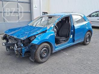Vrakbiler auto Kia Rio Rio IV (YB), Hatchback, 2017 1.2 CVVT 16V 2021