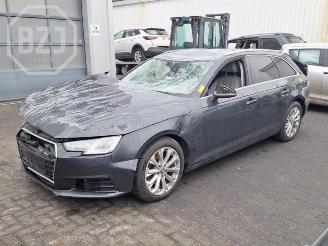 Coche siniestrado Audi A4 A4 Avant (B9), Combi, 2015 2.0 TDI Ultra 16V 2017