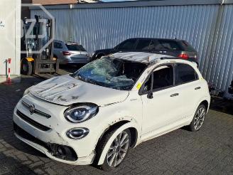 Vrakbiler auto Fiat 500X 500X (334), SUV, 2014 1.0 FireFly Turbo 114 12V 2020/4