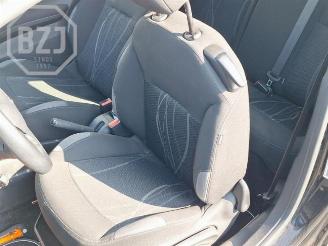 Peugeot 208 208 I (CA/CC/CK/CL), Hatchback, 2012 / 2019 1.2 Vti 12V PureTech 82 picture 6