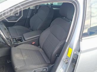 Skoda Superb Superb Combi (3V5), Combi, 2015 / 2024 2.0 TDI picture 6