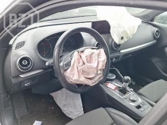 Audi A3 A3 Sportback (8VA/8VF), Hatchback 5-drs, 2012 / 2020 2.0 TDI 16V picture 5