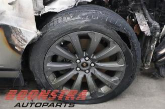 Land Rover Range Rover Range Rover Velar (LY), Terreinwagen, 2013 3.0 D300 AWD picture 21