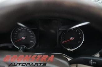 Mercedes C-klasse C (W205), Sedan, 2013 / 2021 C-350 e 2.0 16V picture 21