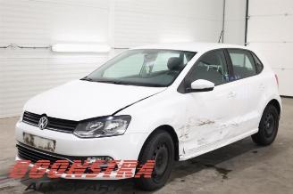 Coche siniestrado Volkswagen Polo Polo V (6R), Hatchback, 2009 / 2017 1.2 TSI 16V BlueMotion Technology 2017/1