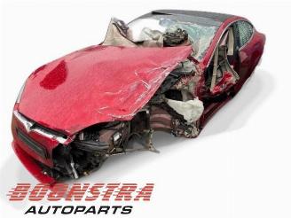 Coche siniestrado Tesla Model S Model S, Liftback, 2012 90D 2016/12