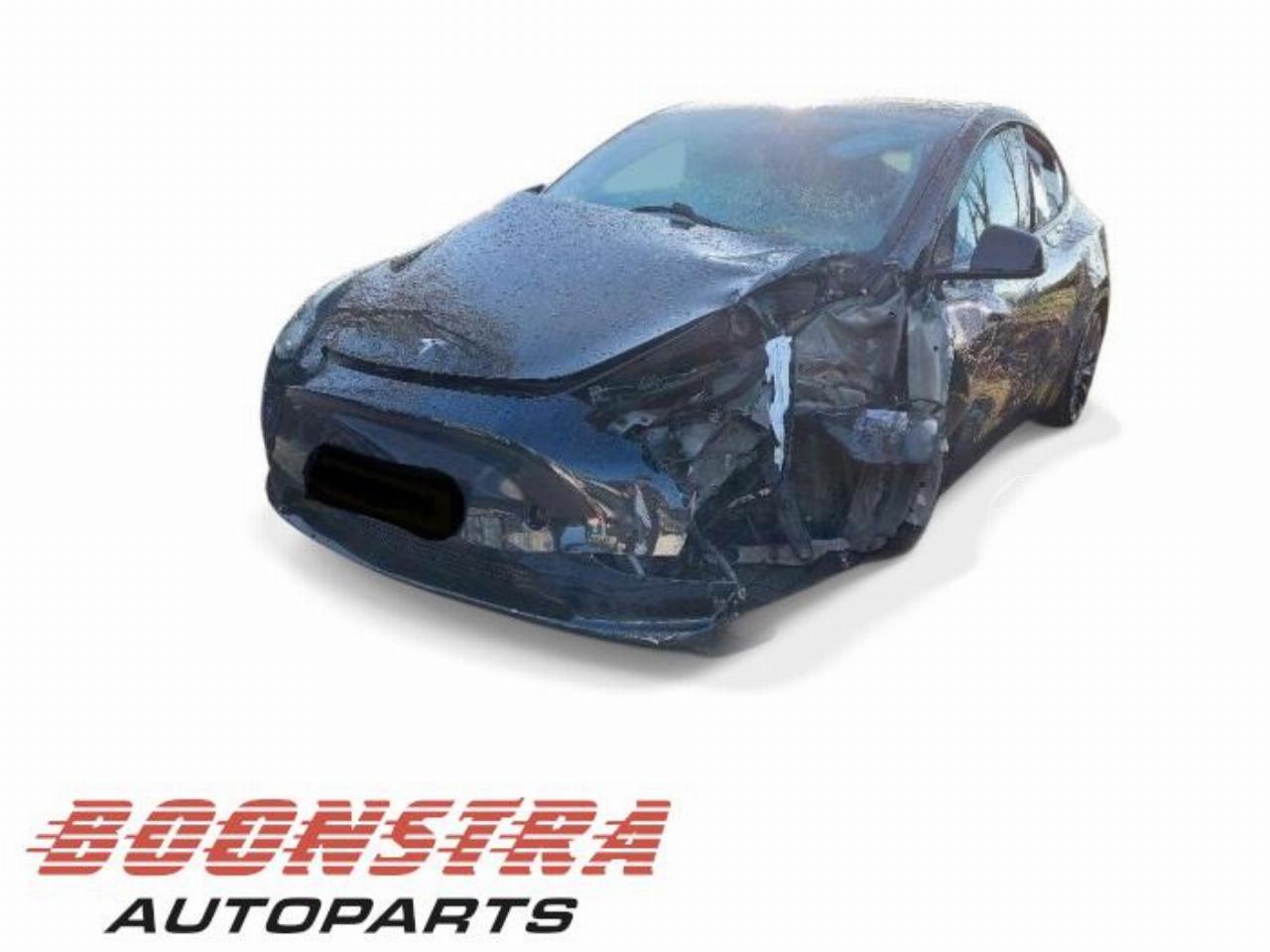 Tesla Model Y Model Y (5YJY), SUV, 2019 / 2025 Long Range,Performance