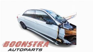 Mercedes E-klasse E-Klasse AMG (W212), Sedan, 2009 / 2016 5.5 E-63 S AMG V8 32V 4-Matic picture 5