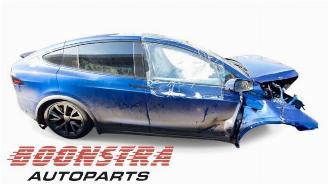 Tesla Model X Model X, SUV, 2013 Dual Motor AWD, Long Range picture 2