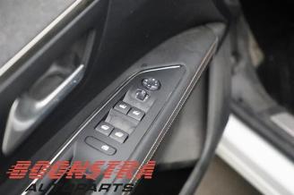 Peugeot 3008 3008 II (M4/MC/MJ/MR), MPV, 2016 1.2 12V e-THP PureTech 130 picture 9