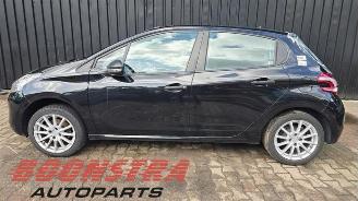 Peugeot 208 208 I (CA/CC/CK/CL), Hatchback, 2012 / 2019 1.0 Vti 12V PureTech picture 6