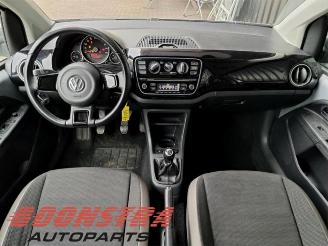 Volkswagen Up! Up! (121), Hatchback, 2011 1.0 12V 75 picture 8