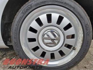 Volkswagen Up! Up! (121), Hatchback, 2011 1.0 12V 75 picture 19