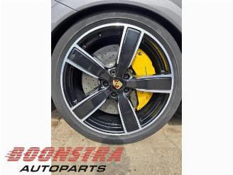 Porsche Cayenne Cayenne III (9YA), SUV, 2017 4.0 V8 Turbo S 32V E-Hybrid picture 14