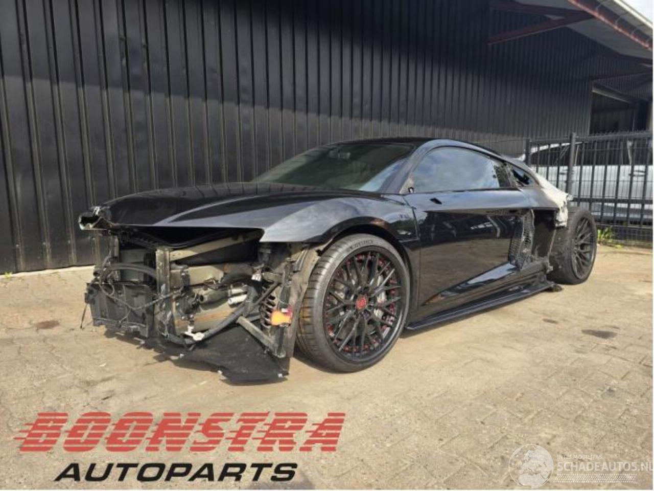 Audi R8 R8 (4S3/4SP), Coupe, 2015 5.2 V10 Plus Quattro