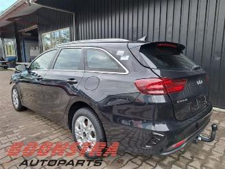 Kia Cee d Ceed Sportswagon (CDF), Combi 5-drs, 2018 1.0i T-GDi 12V 120 Eco-Dynamics+ picture 5